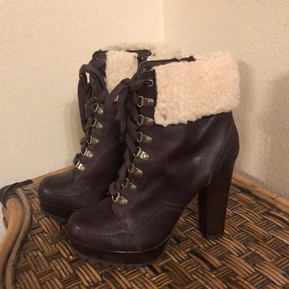 Leather/Faux fur upper Ankle boots